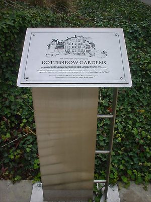 Rottenrow Gardens Plaque