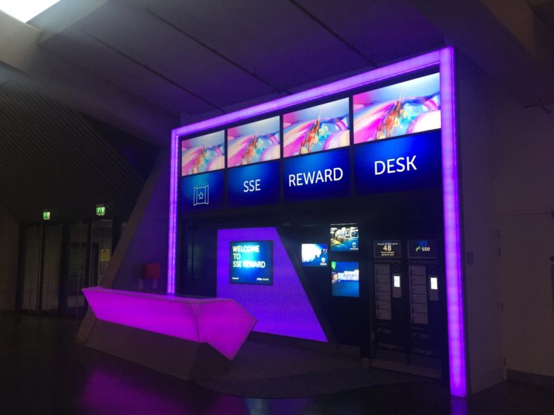 SSE Reward Desk in Purple Mode